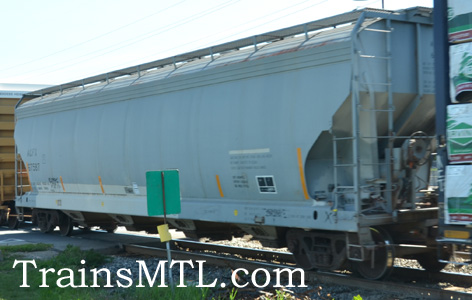 Car/wagon ACFX67587 left side / coté gauche